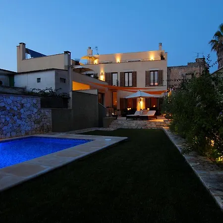 Can Descans Bed & Breakfast 2*